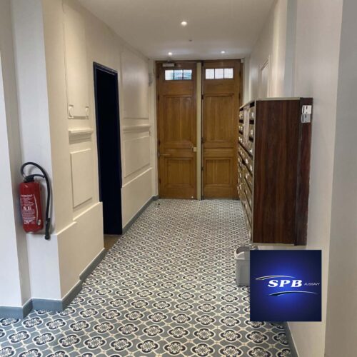 Réfection entrée immeuble par SPB Aussavy